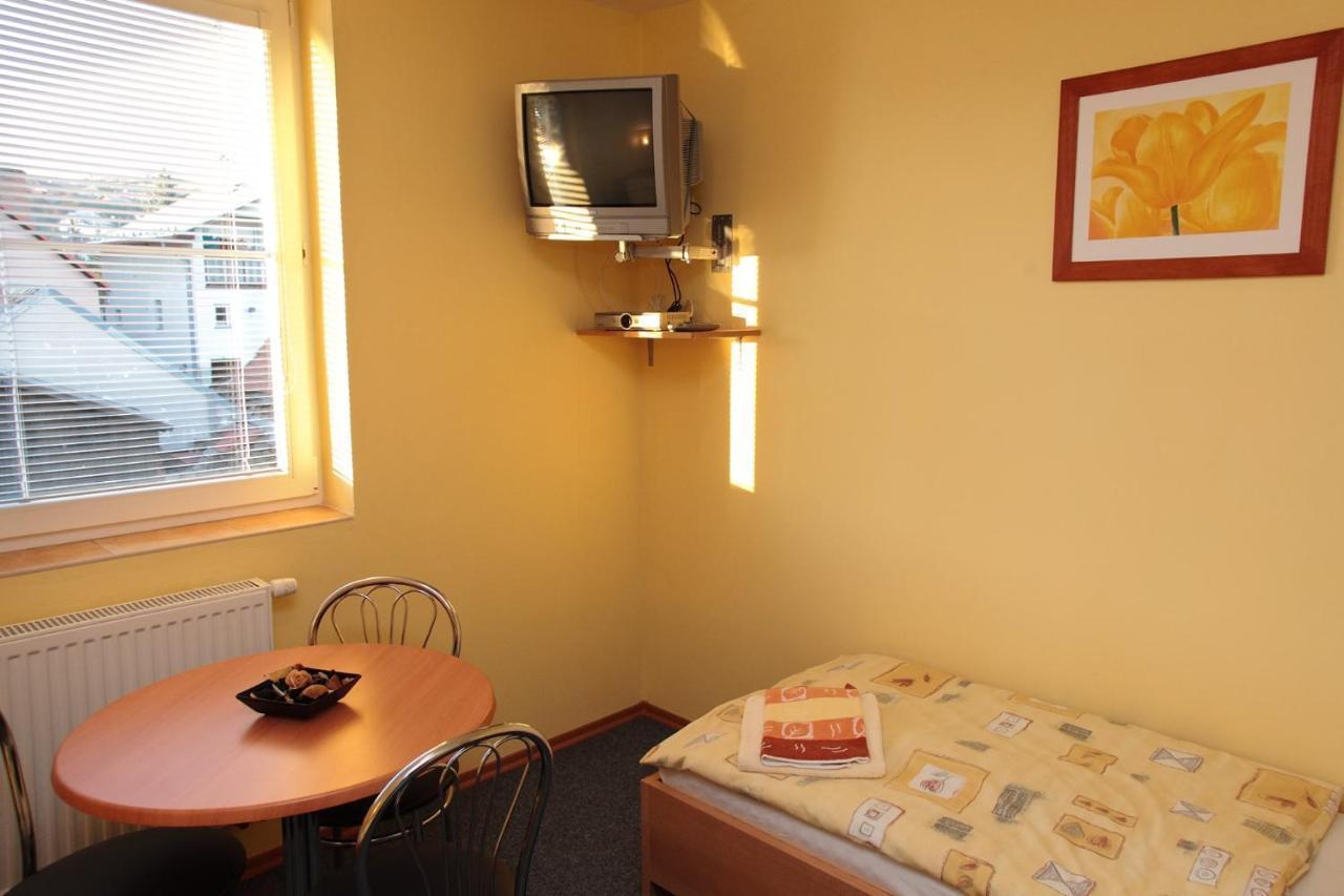 Hotel Ascona à Hrabušice Extérieur photo
