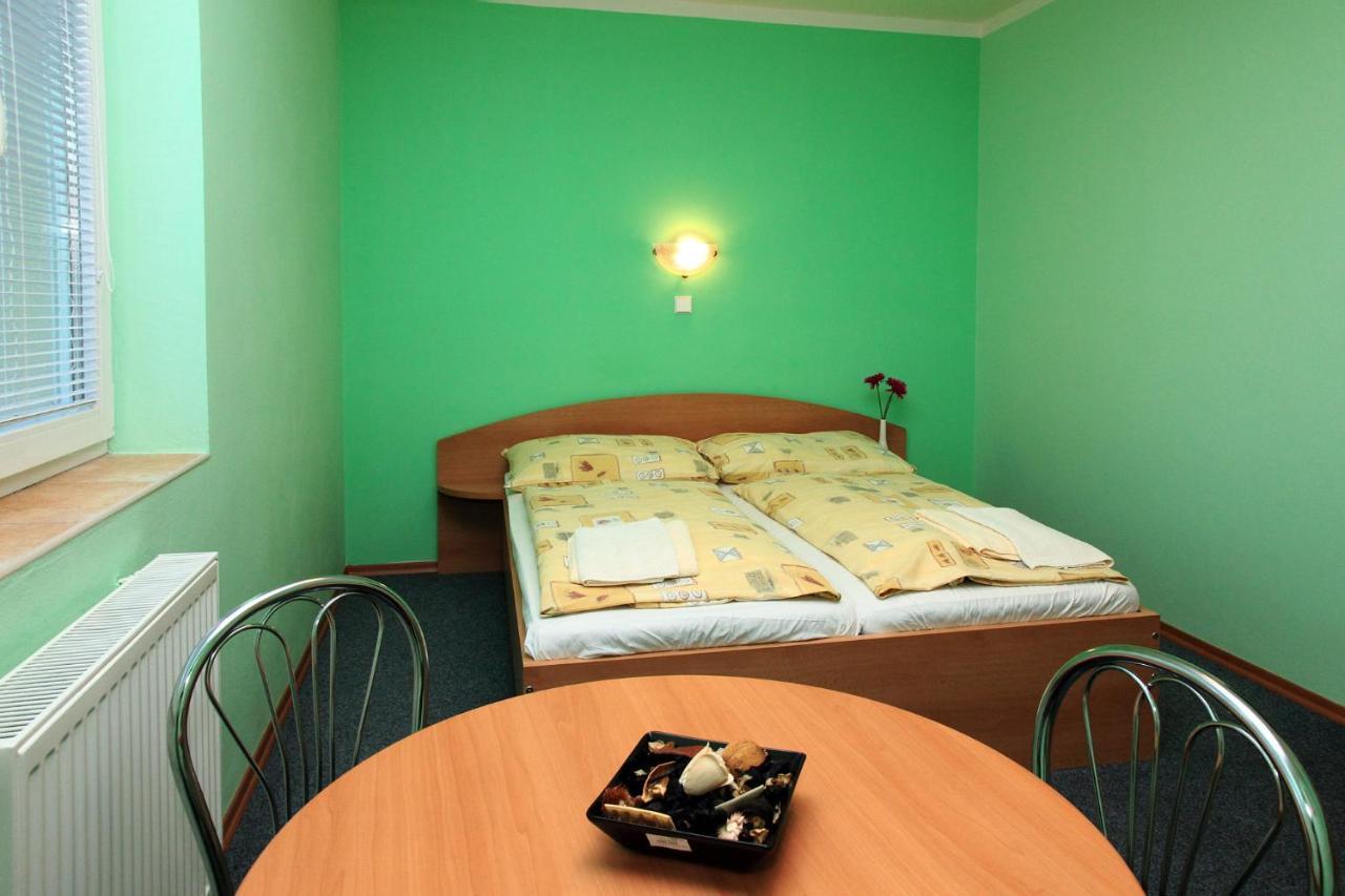 Hotel Ascona à Hrabušice Extérieur photo